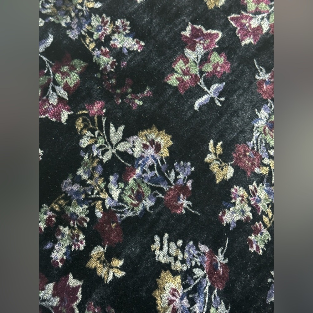 Gold Hawk Black Floral Velvet Lace Trim Skirt NWT Size Small - Picture 6 of 10